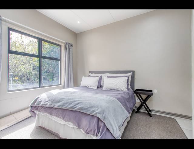 2 BEDROOM APARTMENT TO LET IN HYDE PARK